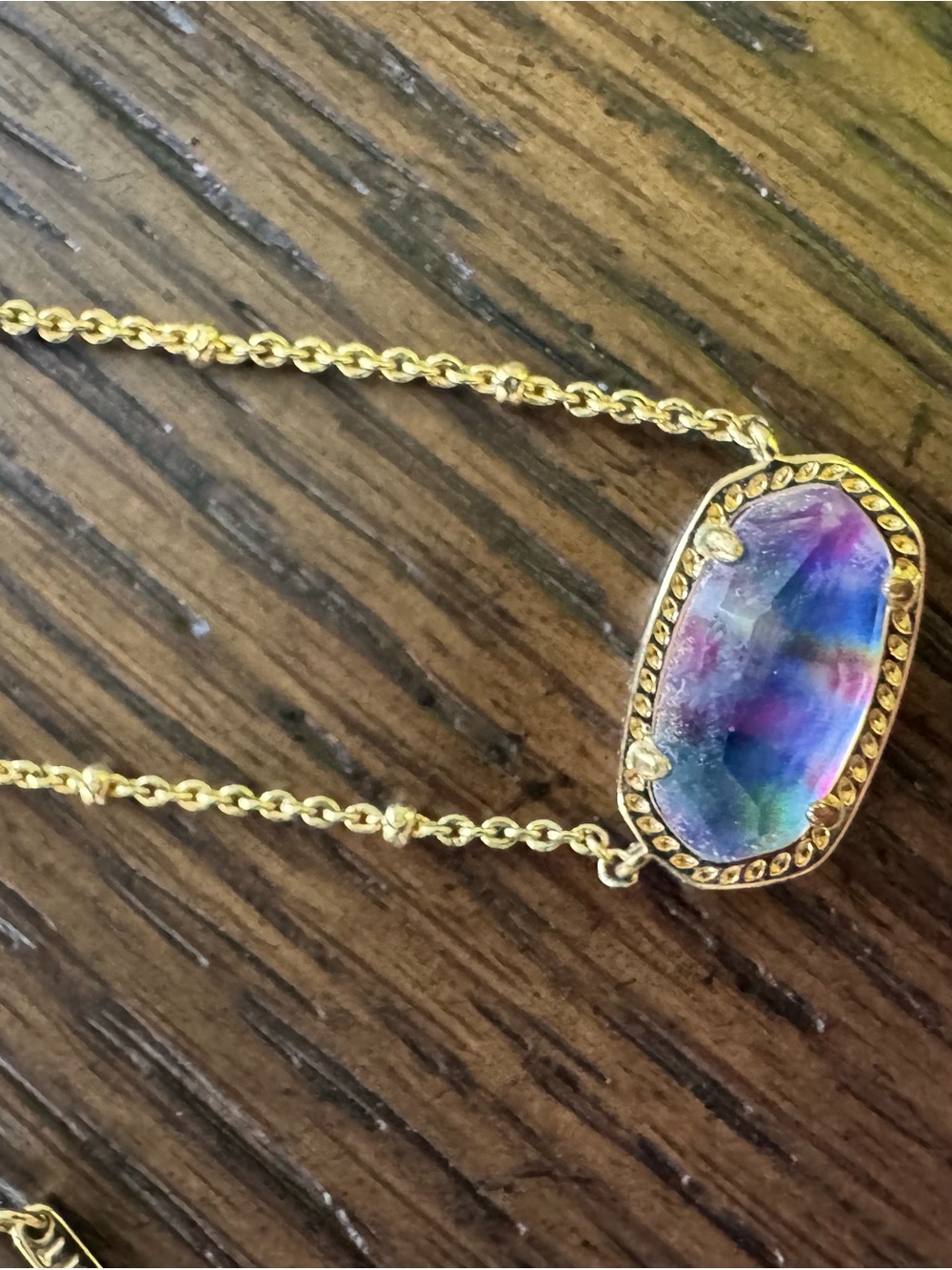 Kendra Scott Gold-Tone Iridescent Multicolor Stone Pendant Necklace